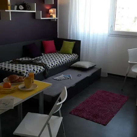 Nemea Beaumois Апарт-отель 3*