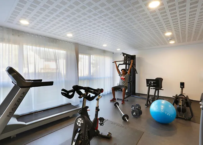 Nemea Beaumois Aparthotel 3*